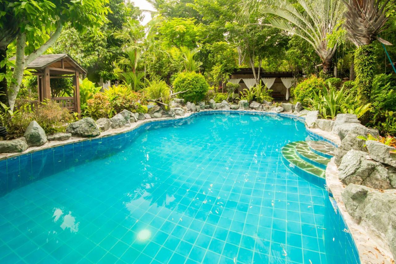Cintai Corito'S Garden Villa Batangas City Kültér fotó